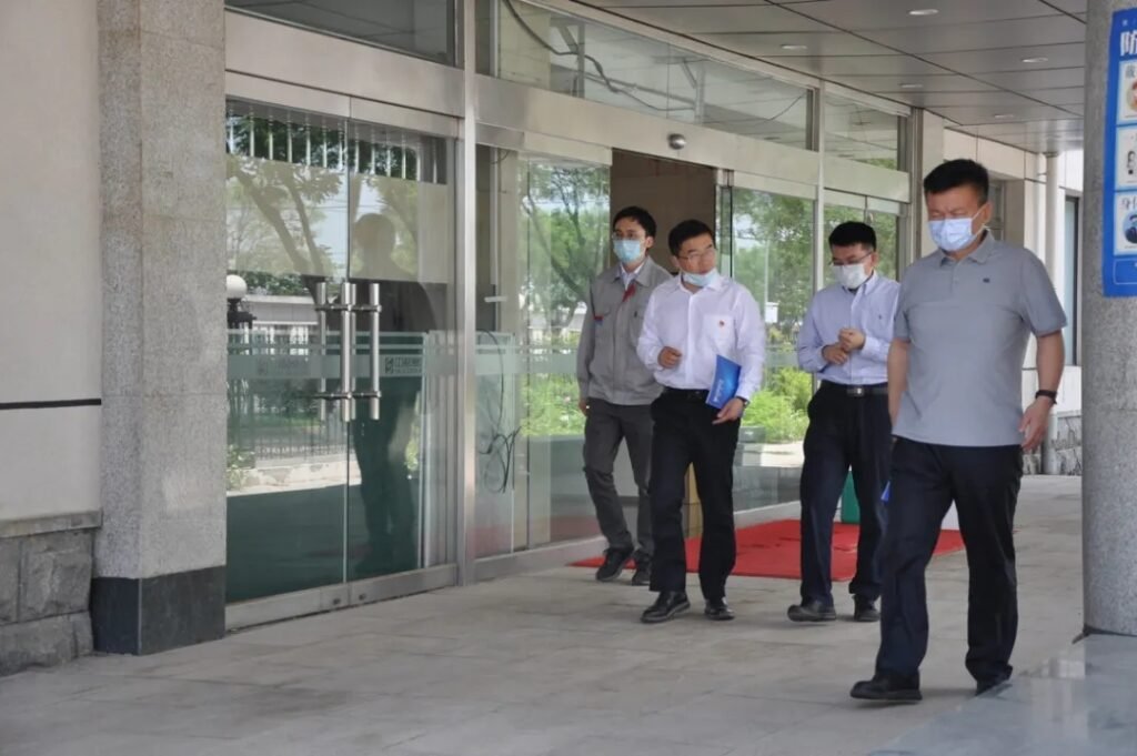 SCICOOLING welcoming government representatives during a company inspection visit