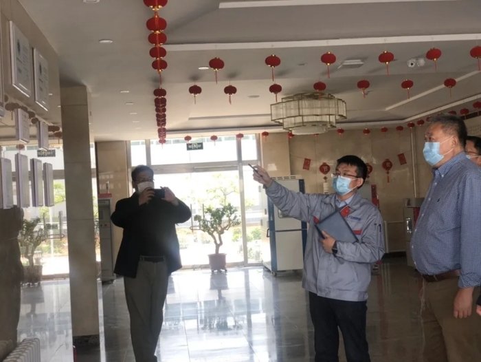 Experts visiting SCICOOLING products and recognizing advanced low-temperature technology