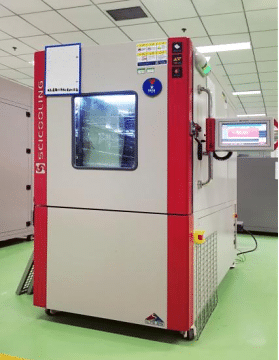 SCI rapid temperature change test chamber in a semiconductor facility